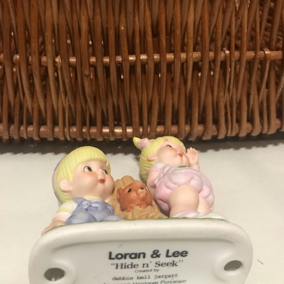 American Heirloom Figurine, Loran & Lee “Hide n’ Seek” created by Debbie Jarratt - Picture 4 of 5